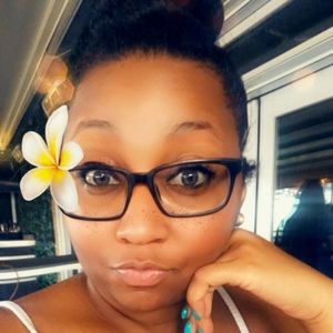 Meet your Posher, Terria